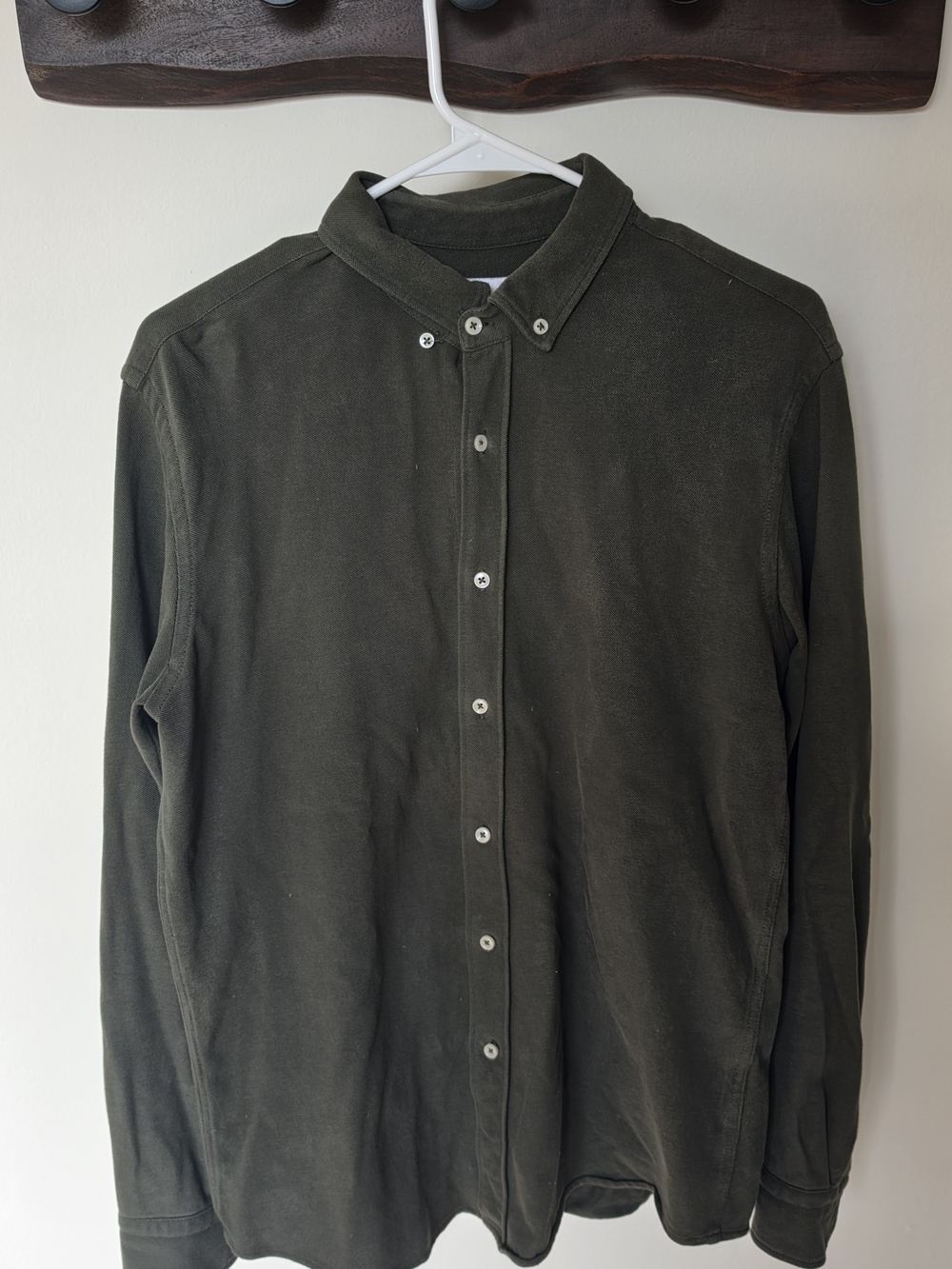Zara Men's Button-Down Shirt in Olive